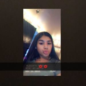 Meet your Posher, Alexia